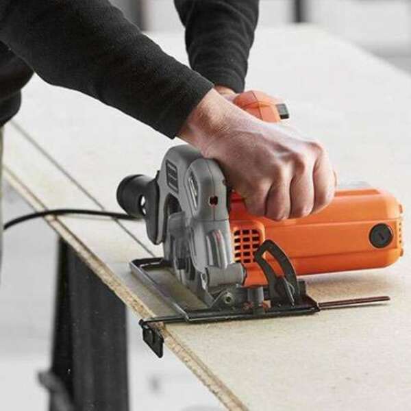 BLACK & DECKER CS1250L